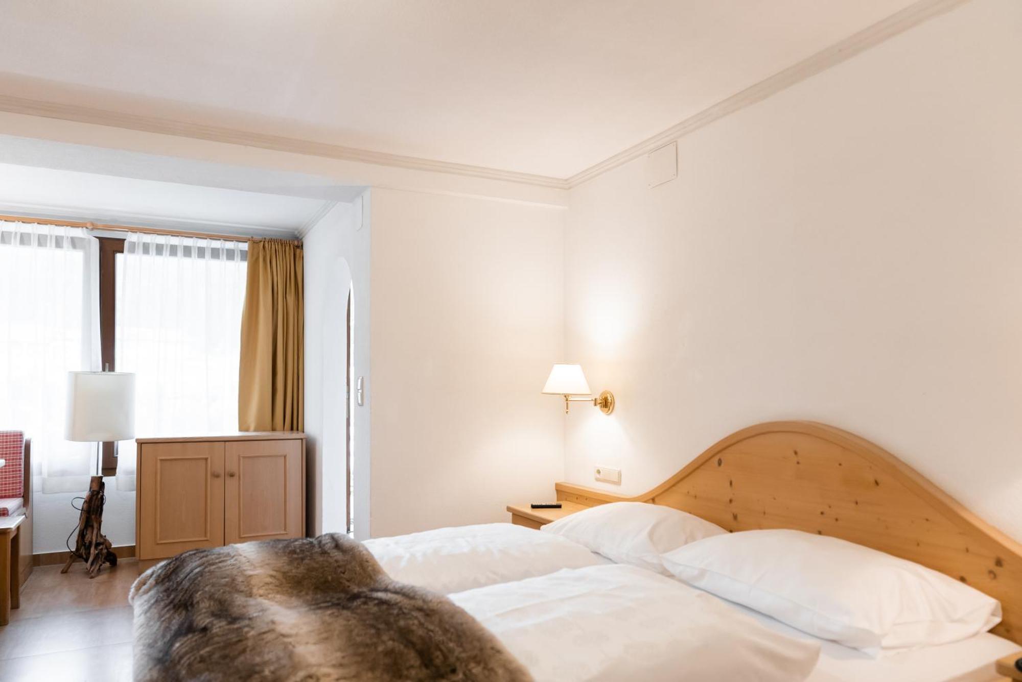 Helmhotel San Candido Oda fotoğraf