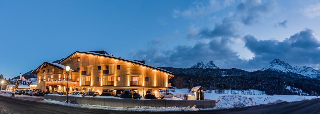 Helmhotel San Candido Dış mekan fotoğraf