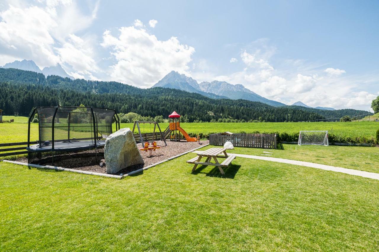 Helmhotel San Candido Dış mekan fotoğraf
